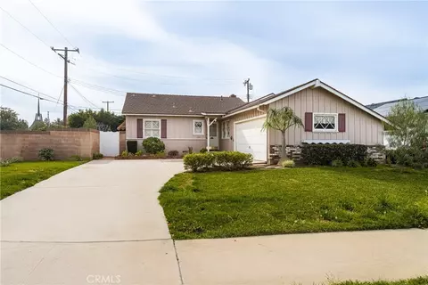 504 W Front St, Covina, CA 91722