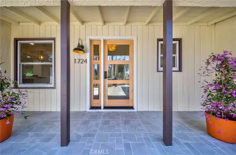 1724 Skyline Dr, Fullerton, CA 92831