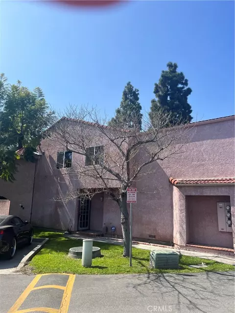 162 Racquet Club Dr, Compton, CA 90220