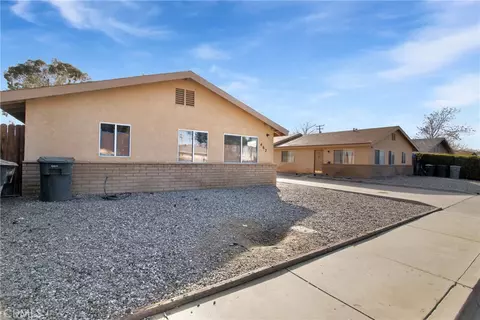 462 E 3rd St, San Jacinto, CA 92583