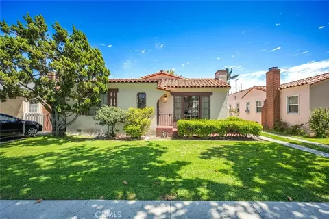 2442 Magnolia Ave, Long Beach, CA 90806