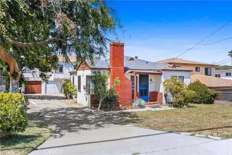 2205 Carnegie Ln, Redondo Beach, CA 90278