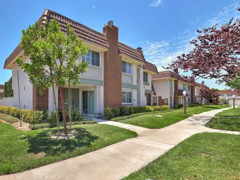 6927 Kent Way, Cypress, CA 90630 photo 1
