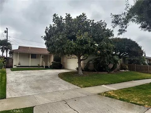 13216 Arcturus Ave, Gardena, CA 90249