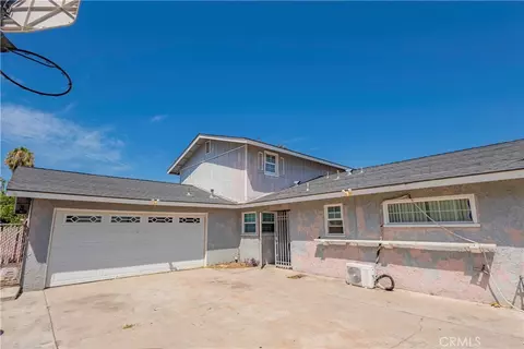 3546 Mapleleaf Dr, Riverside, CA 92503