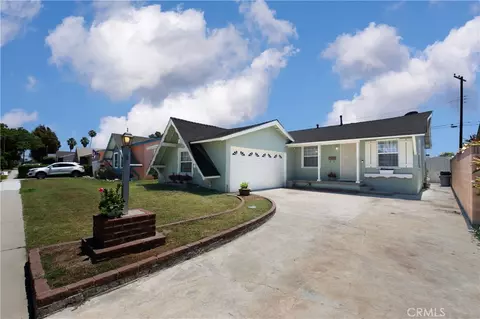 11718 Massinger St, Lakewood, CA 90715