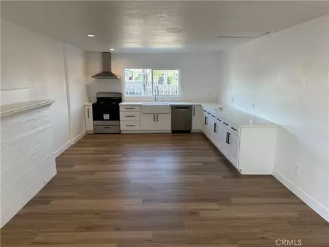 1301 W 90th St, Los Angeles, CA 90044