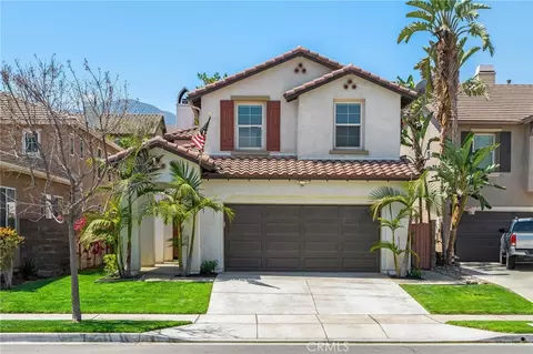 11225 Pinecone St, Corona, CA 92883