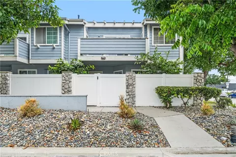 2003 Artesia Blvd #101, Torrance, CA 90504