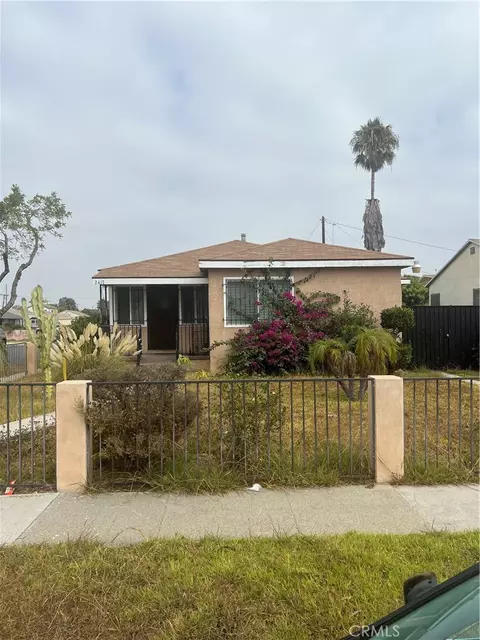 2417 W 153rd St W, Compton, CA 90220