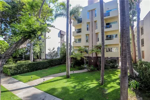 410 N Oakhurst Dr #101, Beverly Hills, CA 90210