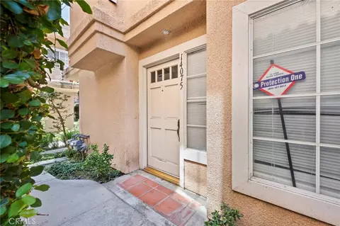 14075 Lemoli Ave, Hawthorne, CA 90250