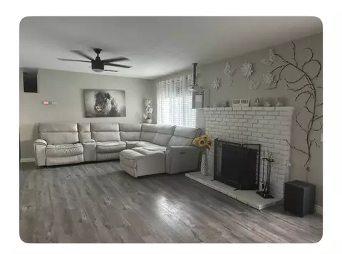 44311 Downsview Rd, Lancaster, CA 93535