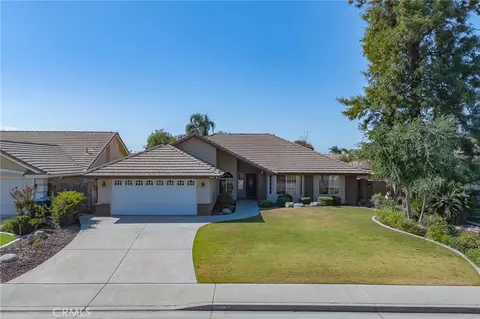 9915 Tuscarora Dr, Bakersfield, CA 93312