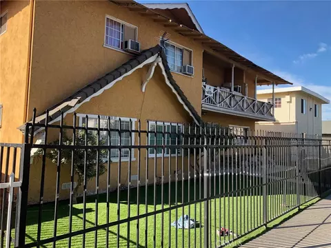 323 N Rose St, Anaheim, CA 92805