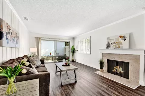 1331 Victoria Dr #22, Fullerton, CA 92831