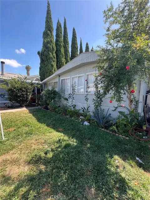 8200 Bolsa Ave #42, Midway City, CA 92655