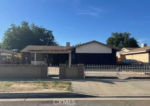 414 E Avenue J13, Lancaster, CA 93535