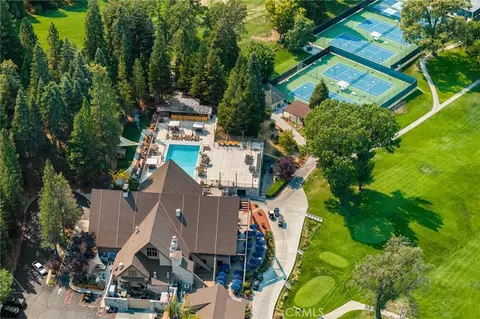 Other - 175 Golf Course Rd, Lake Arrowhead, CA 92352 photo 2 of 26