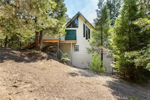 Exterior - 175 Golf Course Rd, Lake Arrowhead, CA 92352 photo 5 of 11