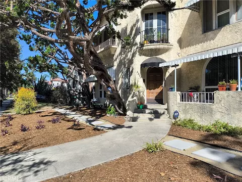 2224 Chestnut Ave, Long Beach, CA 90806