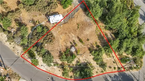26867 Inyo Ct, Lake Arrowhead, CA 92352 photo 7