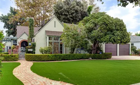 2308 Oakmont Ave, Santa Ana, CA 92706