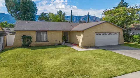 3591 Amberwood Ct, Lake Elsinore, CA 92530