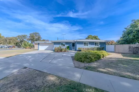 1026 N Mountain View Pl, Fullerton, CA 92831