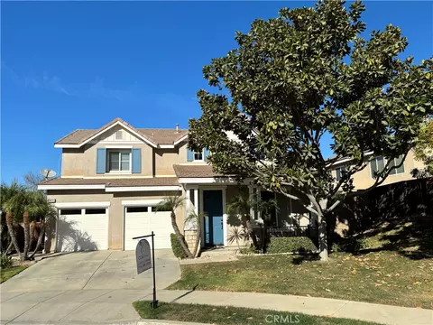 10790 Barberry Ct, Corona, CA 92883