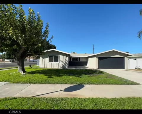 8291 Acapulco Pl, Riverside, CA 92504