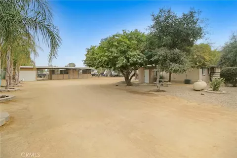 Exterior - 30620 Old Windmill Rd, Menifee, CA 92584 photo 5 of 6