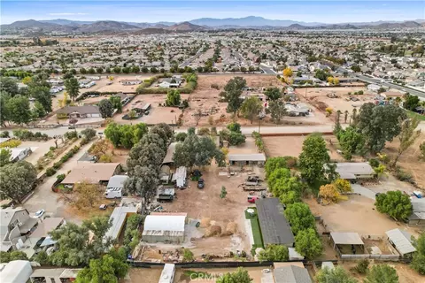 View/Area - 30620 Old Windmill Rd, Menifee, CA 92584 photo 1 of 1