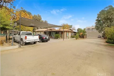Exterior - 30640 Old Windmill Rd, Menifee, CA 92584 photo 4 of 7
