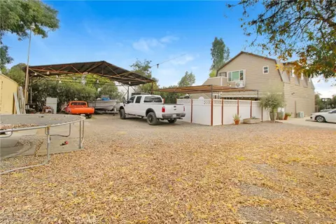 Exterior - 30640 Old Windmill Rd, Menifee, CA 92584 photo 5 of 7