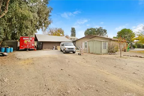 Exterior - 30640 Old Windmill Rd, Menifee, CA 92584 photo 6 of 7