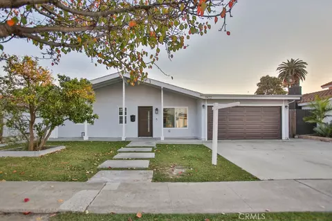 9422 Krepp Dr, Huntington Beach, CA 92646