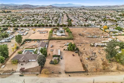 View/Area - 30645 Old Windmill Rd, Menifee, CA 92584 photo 2 of 2
