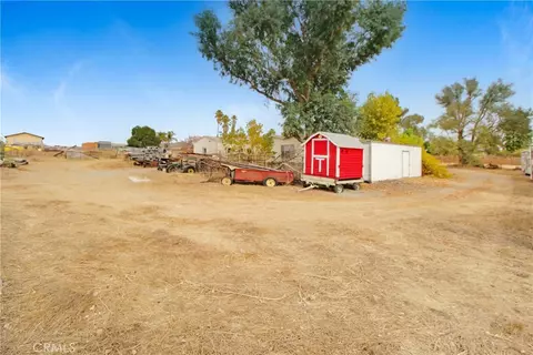 30581 Old Windmill Rd, Menifee, CA 92584 photo 11