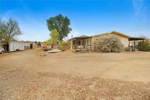 30581 Old Windmill Rd, Menifee, CA 92584 photo 5