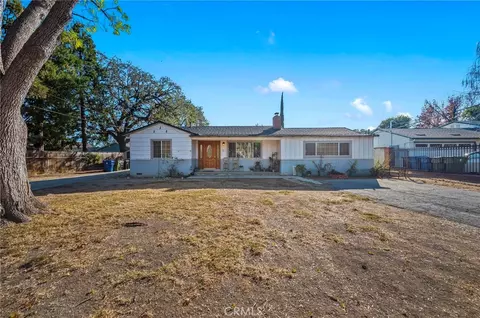 22660 Calvert St, Woodland Hills, CA 91367