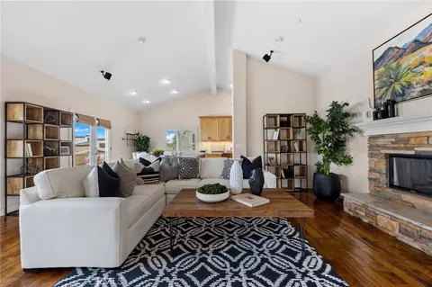 2413 Rockefeller Ln #C, Redondo Beach, CA 90278