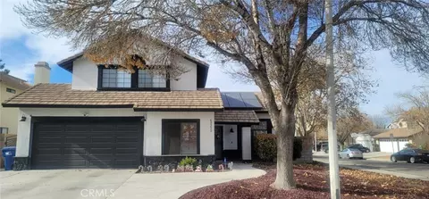 43333 Cottage Ln, Lancaster, CA 93536