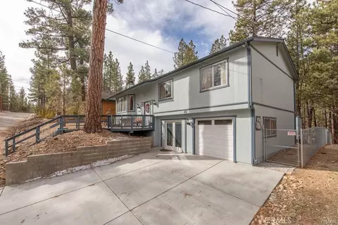 481 Woodside Dr, Big Bear City, CA 92314