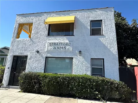 Exterior - 1101 Cherry Ave, Long Beach, CA 90813 photo 2 of 4