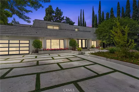 17438 Sumiya Dr, Encino, CA 91316