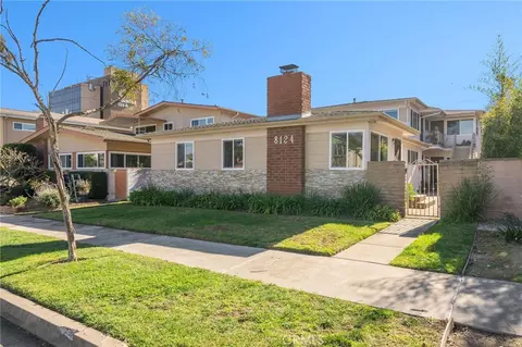 8124 W 83rd St, Playa Del Rey, CA 90293