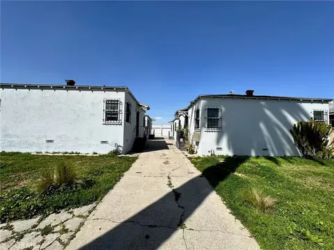 1315 W 102nd St, Los Angeles, CA 90044