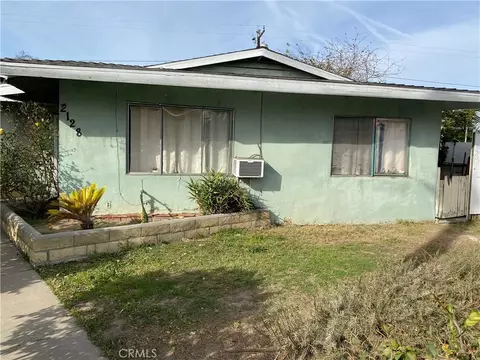2128 N Bristol St, Santa Ana, CA 92706