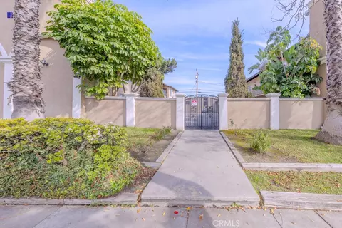 902 S Fann St, Anaheim, CA 92804